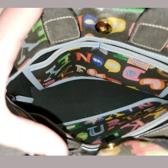 Dooney & Bourke Coated Canvas Signature Doodle Bag - Picture 8 of 9